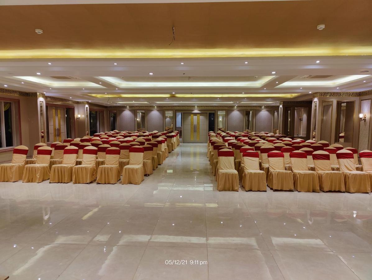 Mds Royal Resort Tulsipur 外观 照片